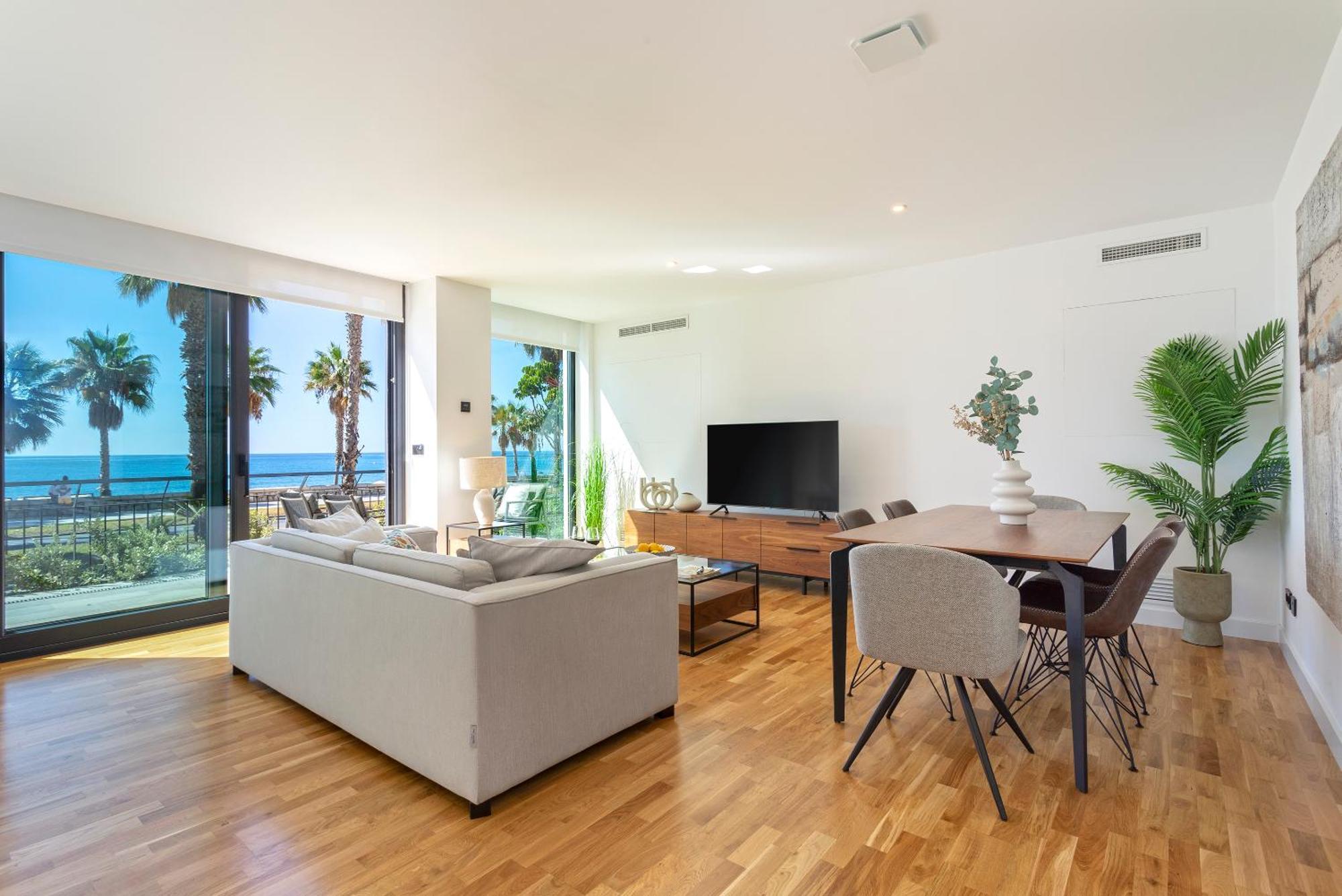 Malagueta Beach Front Luxury Apartment By Rent Me Málaga Eksteriør bilde