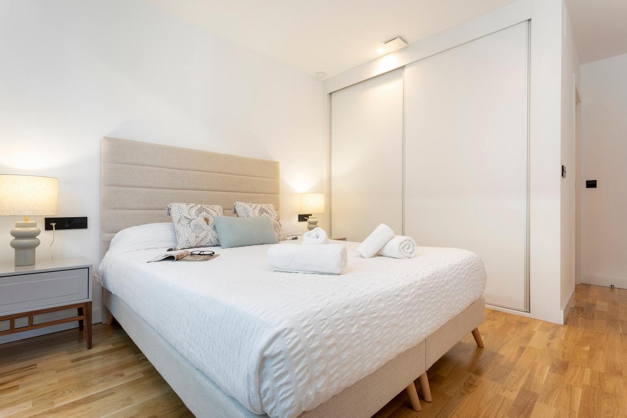 Malagueta Beach Front Luxury Apartment By Rent Me Málaga Eksteriør bilde